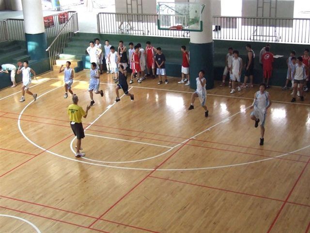 Coach Rick Walrond coaching in China, 2008