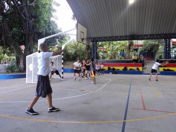 El Salvador Basketball Camp