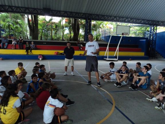 El Salvador Basketball Camp