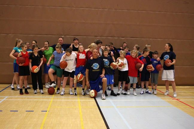 Coach Rick Walrond coaching in Finland